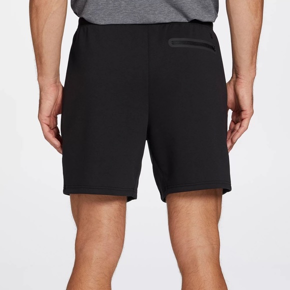 NWT VRST Men’s 7” Pinnacle Fleece Shorts in Pure Black in size Small - Picture 3 of 8